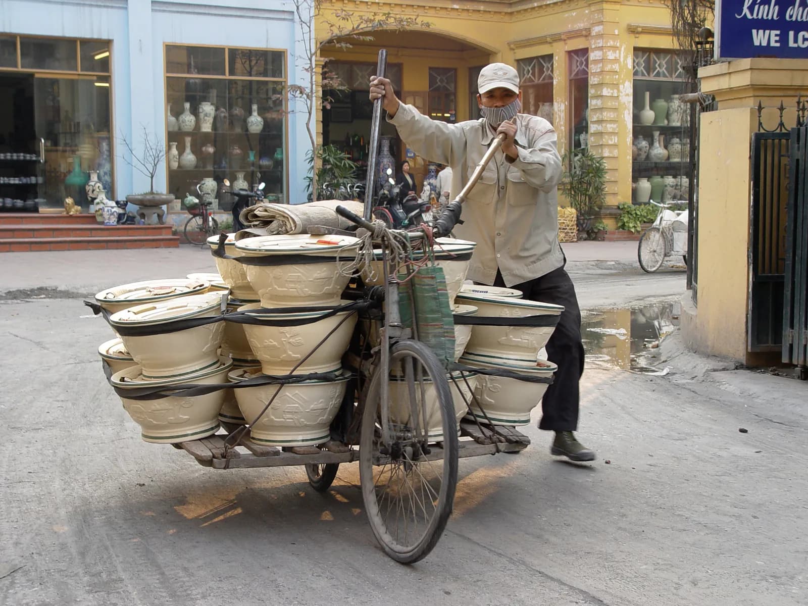 Làng gốm Bát Tràng